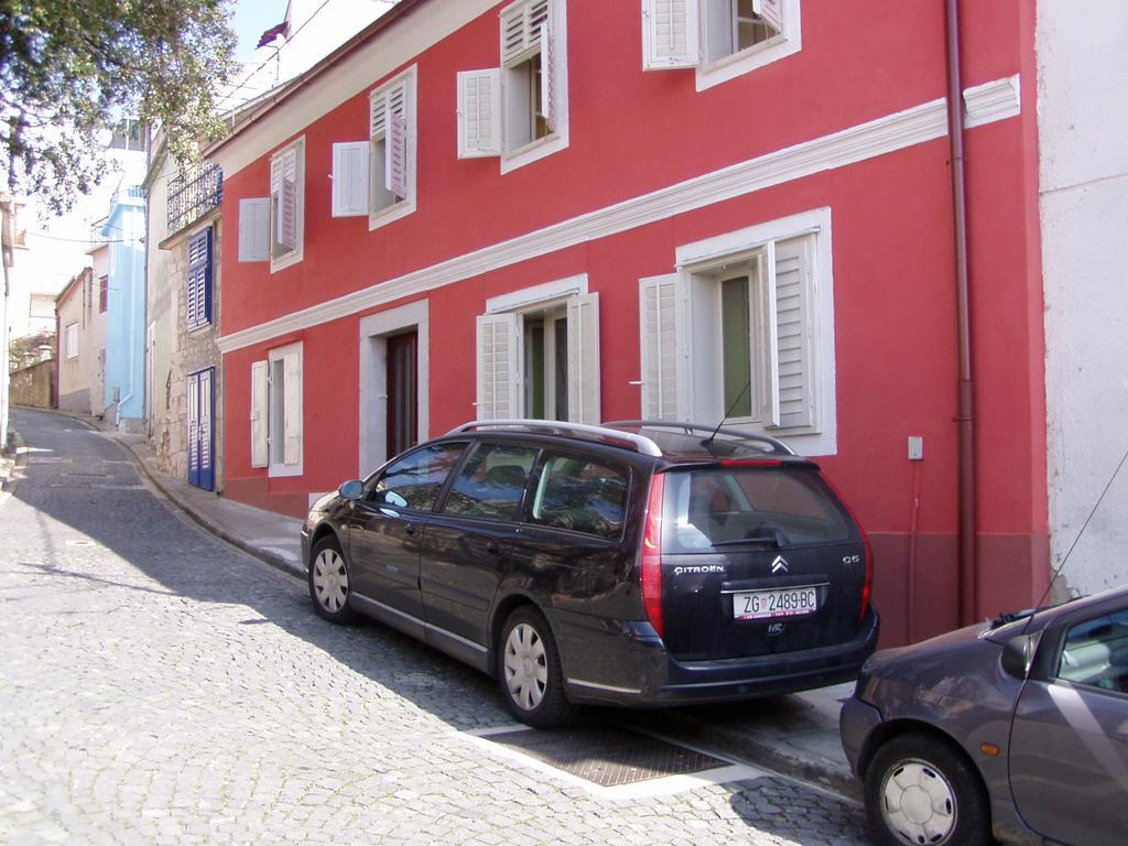 Studio Apartments Holy Trinity Novi Vinodolski Exterior photo